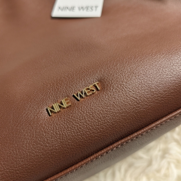 Set Nine West Jordi Trap Shoulder Tote Bag and Crossbody - Picture 10 of 11